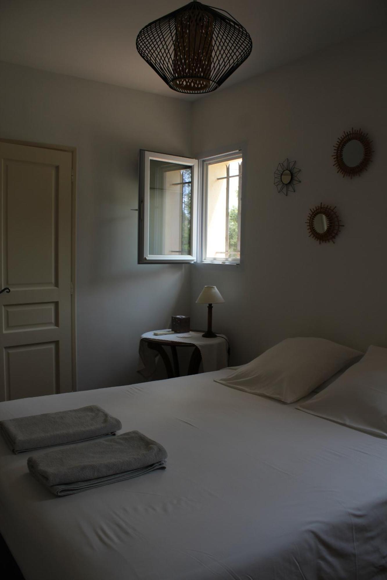 Bastide Saint Bernard Bed & Breakfast Le Thoronet Exterior photo